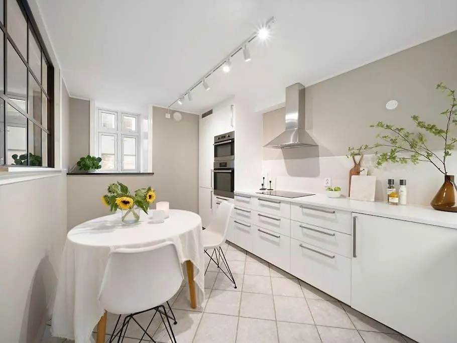 Lägenhet Stor Leilighet I Bergen Sentrum!